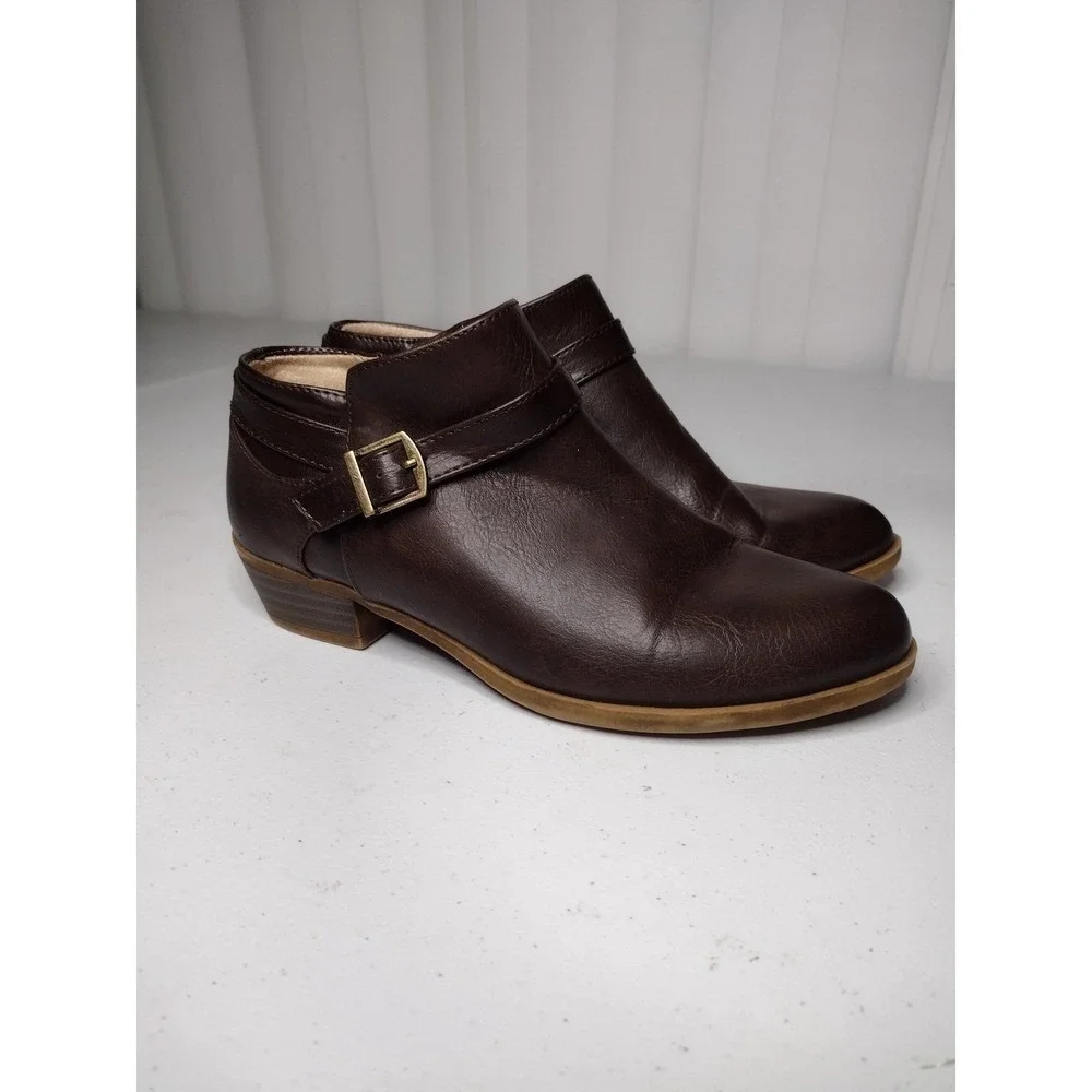 Stride By LifeStride Women's Brown Buckle Ankle Boots Size 6.5M Comfort Flex